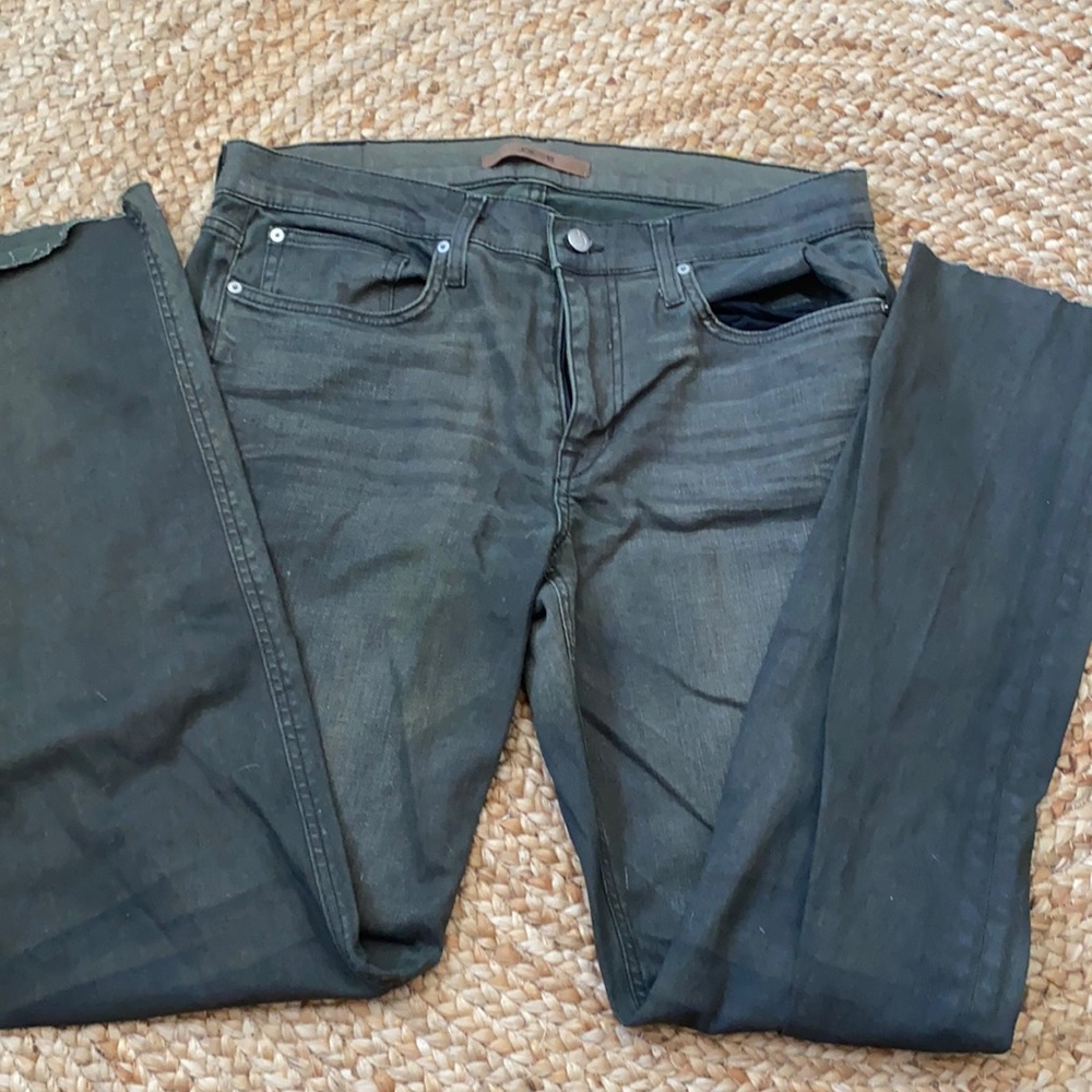 green stone washed distressed pants